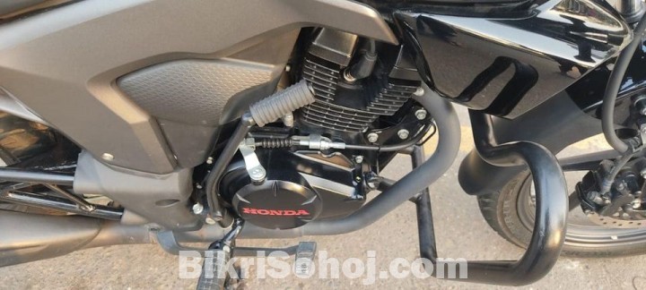 Honda CB Trigger